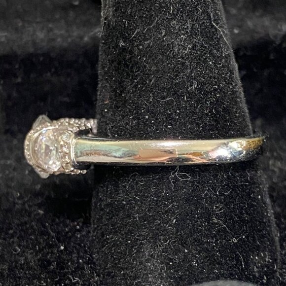 Ring CZ Cubic Zirconia Size 7 Women Sterling Silver 925 Valentine - Picture 2 of 9